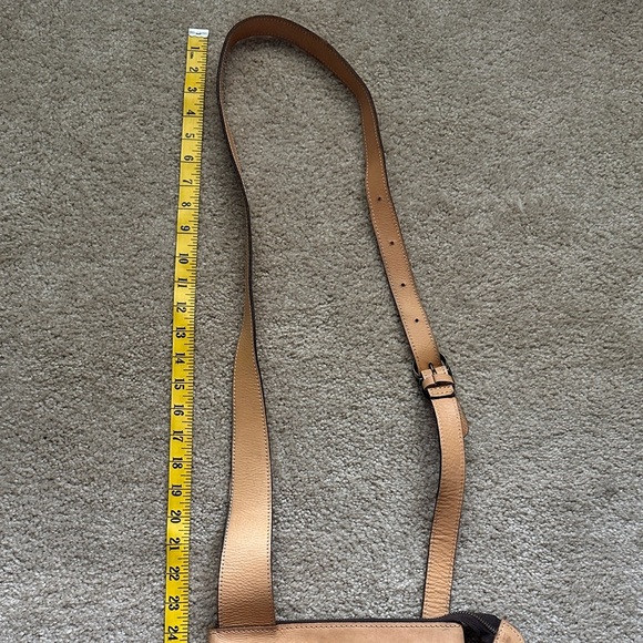 Patricia Nash Tan Crossbody Bag Tooled Floral Leather Classic Minimalist Western - Picture 4 of 10